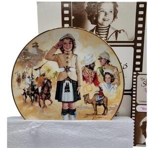 Limited Edition Collector's Plate - Wee Willie Winkie
